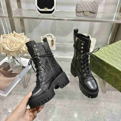 GU  Woman Boots Combat 42
