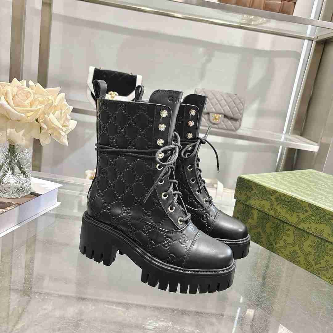 GU  Woman Boots Combat 42