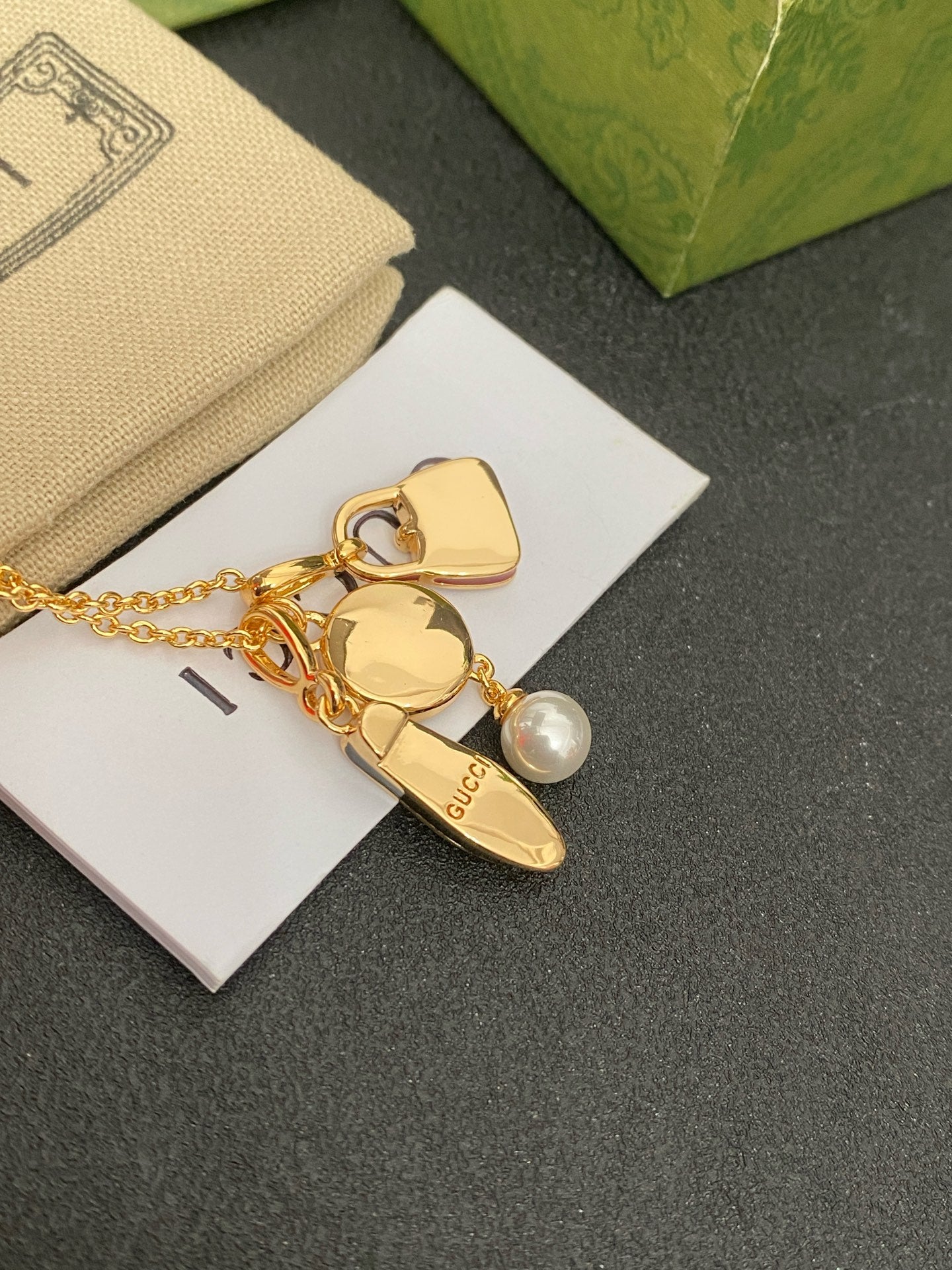 GU  Necklace SALE-min order required