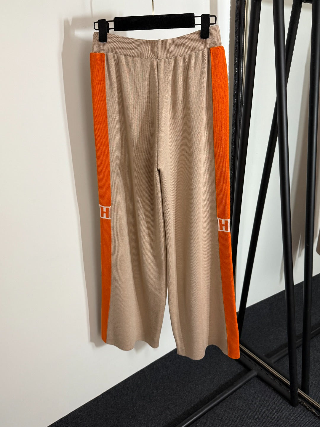 HRM Sport Suits Woman 2 Color's Limited
