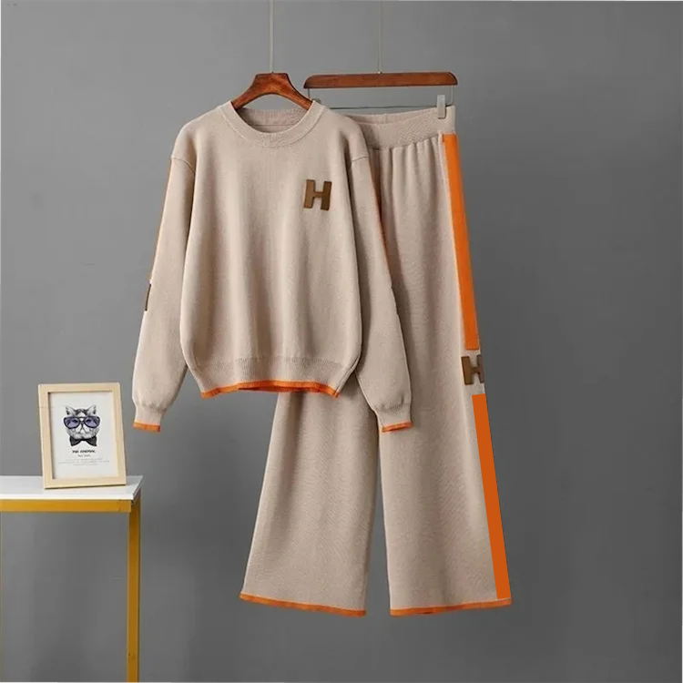 HRM Sport Suits Woman 2 Color's Limited