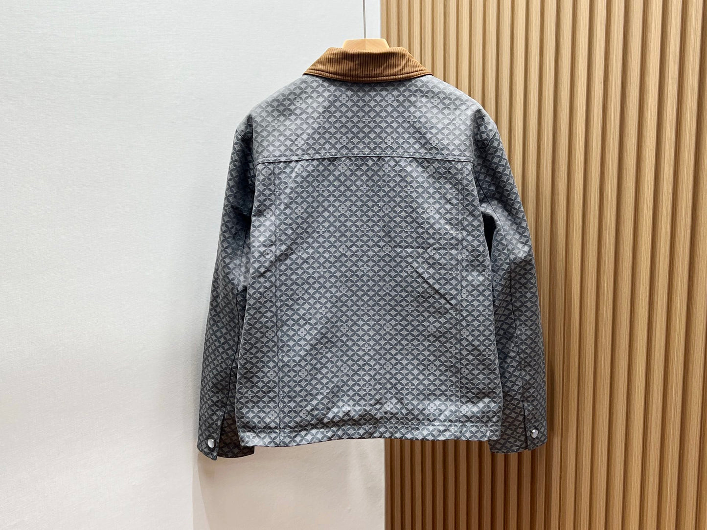 LU Man Jacket   IOFF