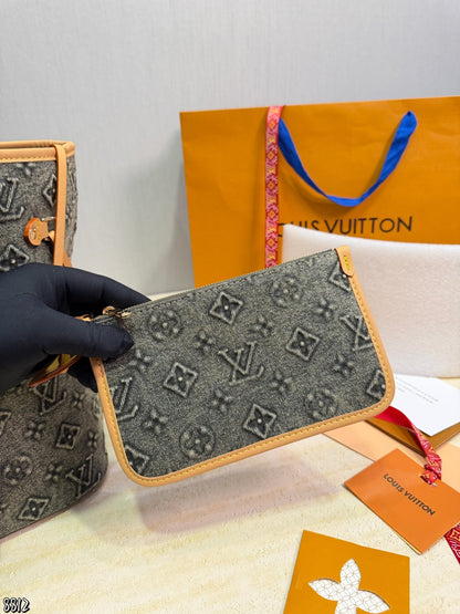 LU bag Never 32 cm