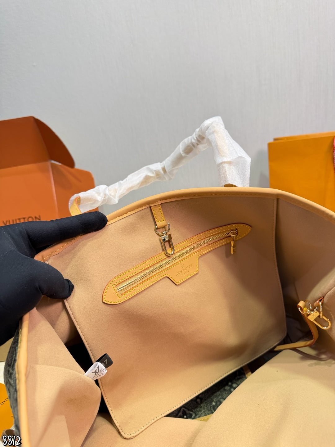 LU bag Never 32 cm