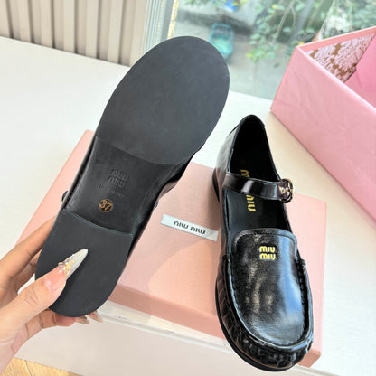 MI MI  Shoes flat  Woman