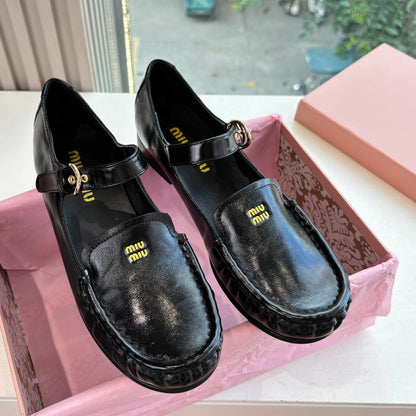 MI MI  Shoes flat  Woman
