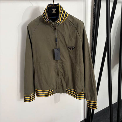 LU  Woman  jacket and short set QQ