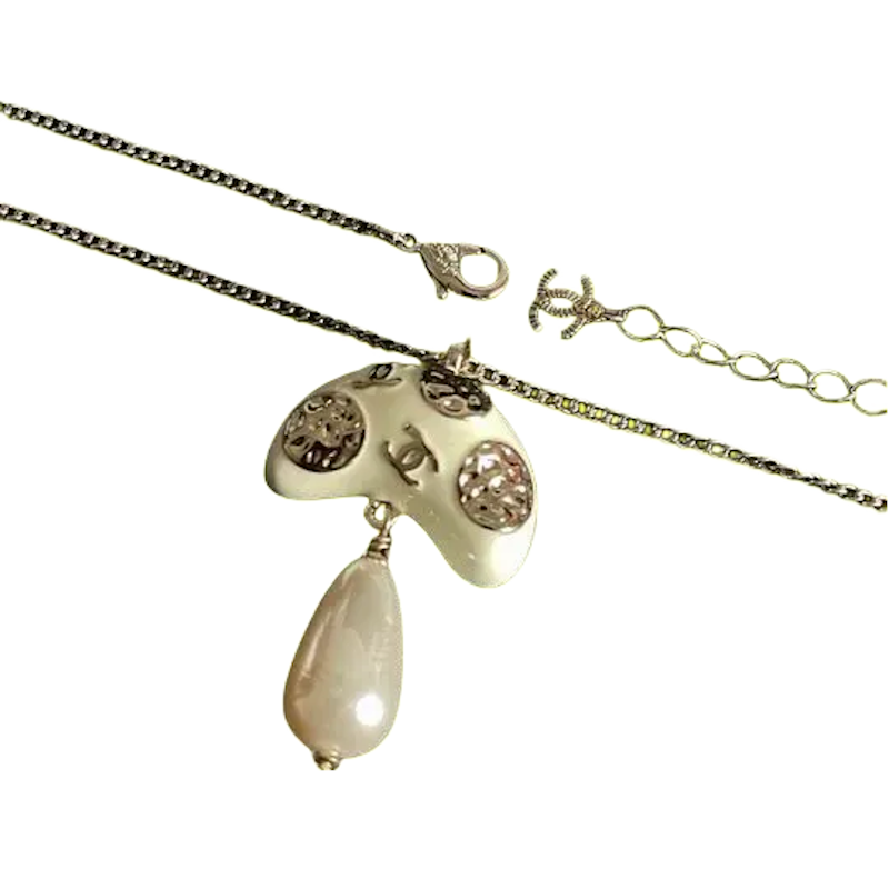 CHL Fashion Necklace
