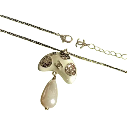 CHL Fashion Necklace