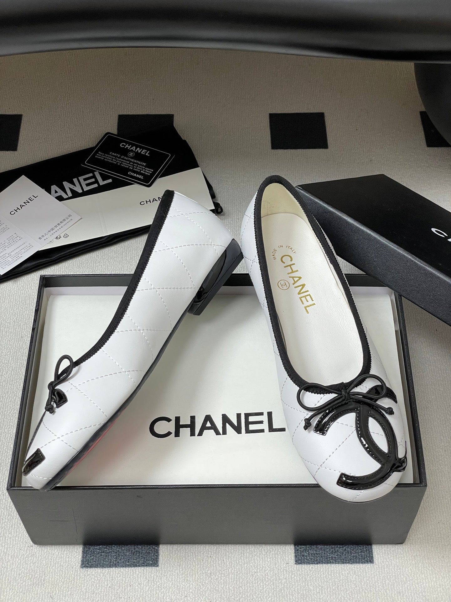 CHL Shoes flat  3 Color's