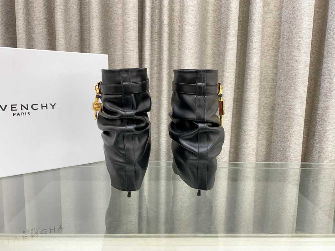 GIVENJY Low Boots