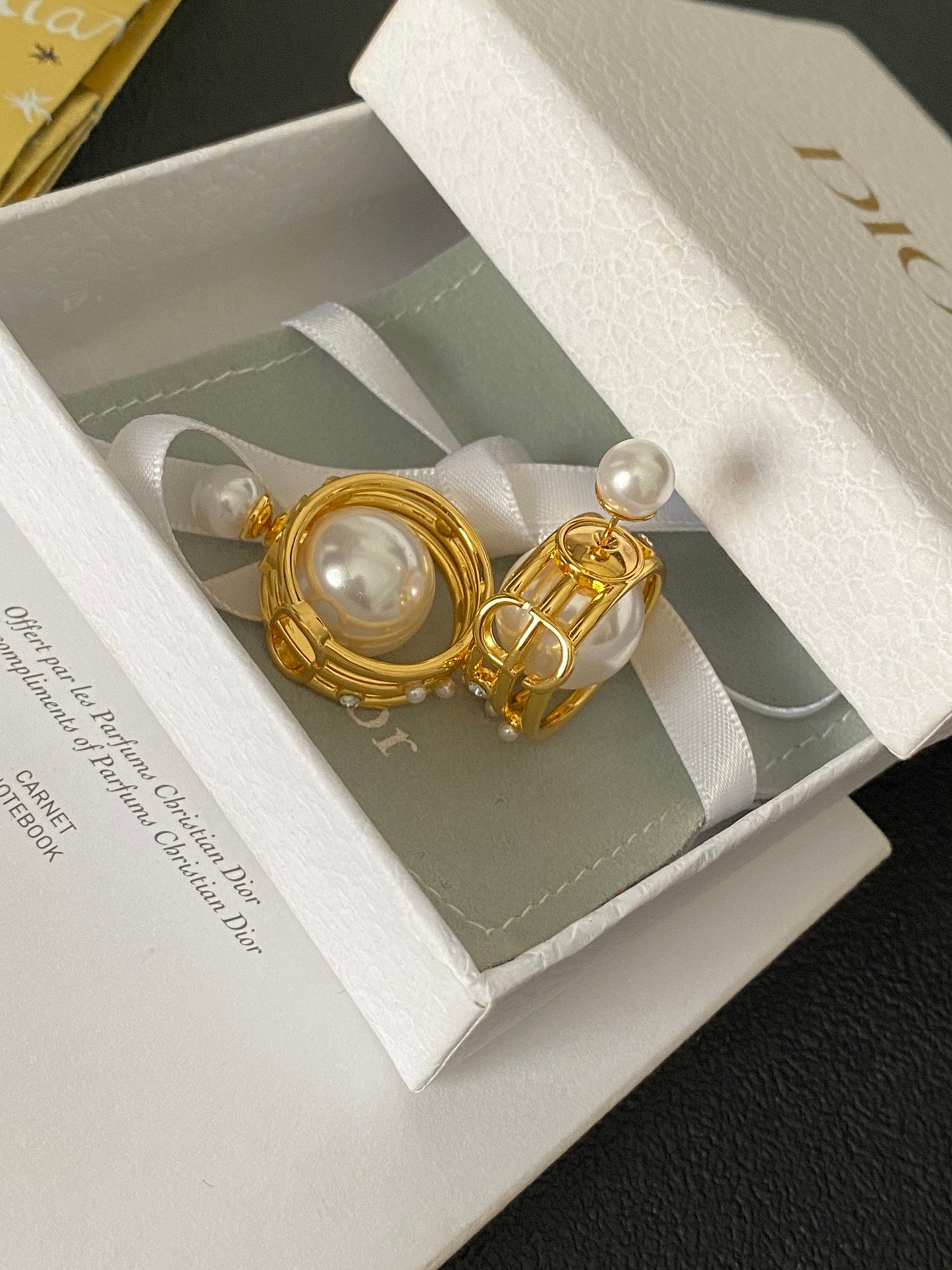 CHD Fashion earrings  SALE-min order required