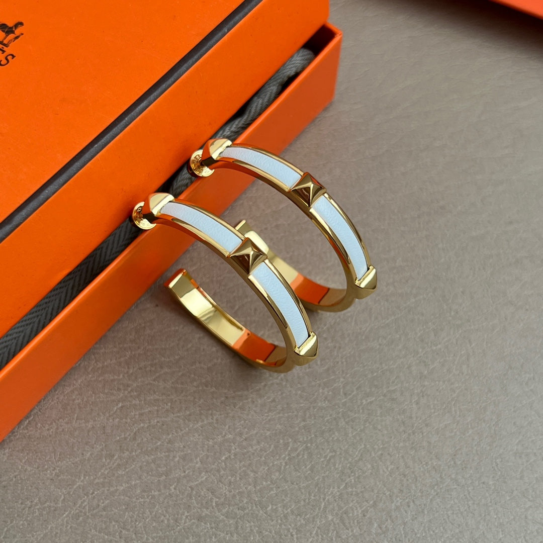 HRM Fashion earrings 3 Color's