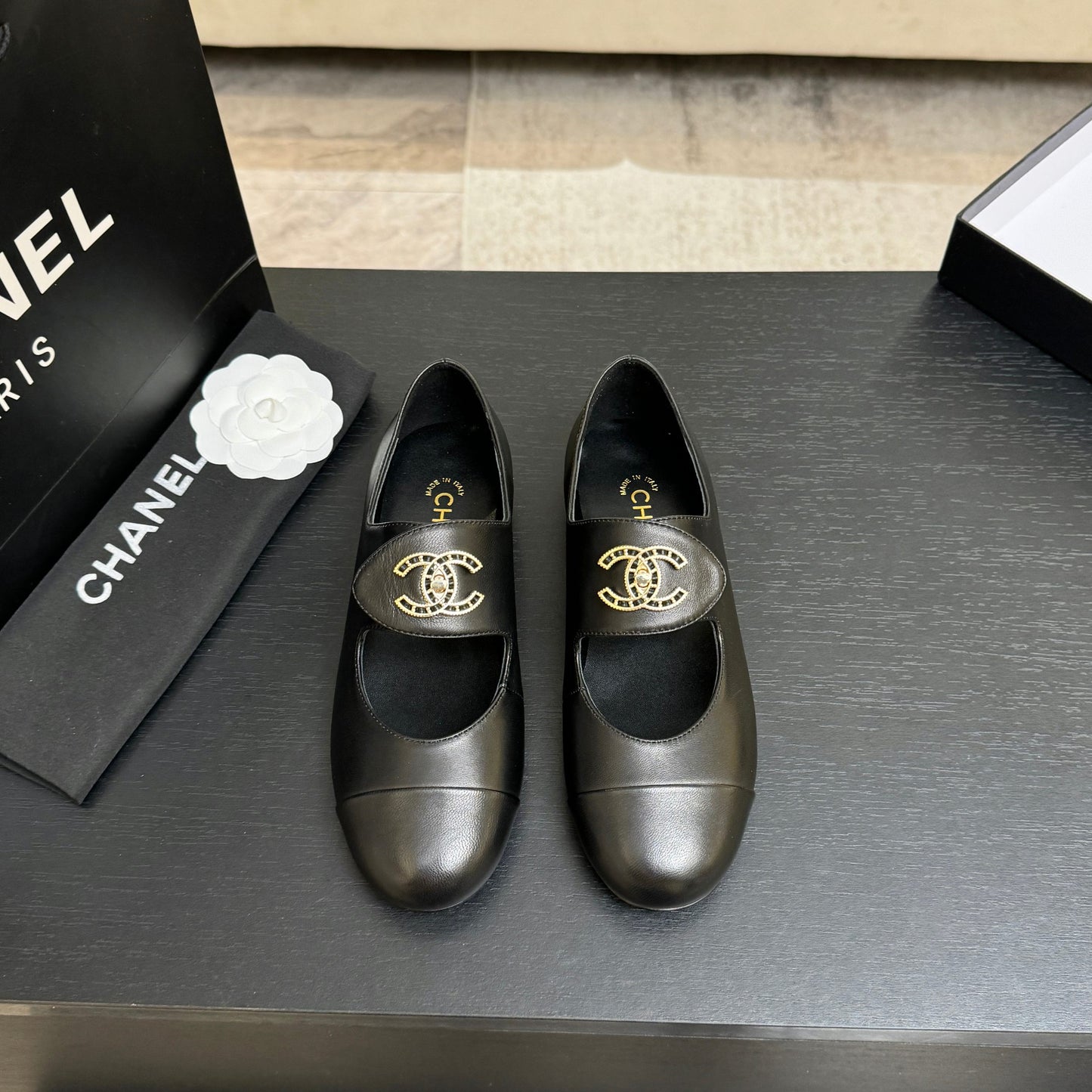 CHL  Shoes  Woman  flat