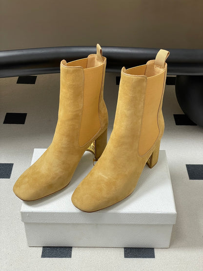 CHD Woman Boots 2 Color's