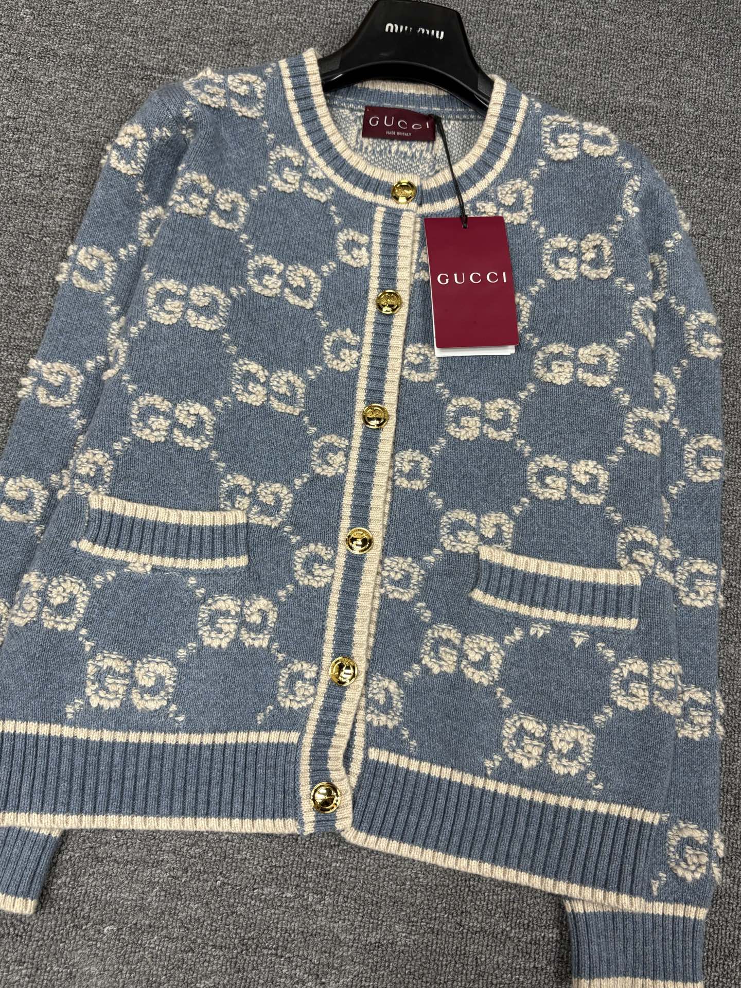 GU Sweater Jacket Monogram