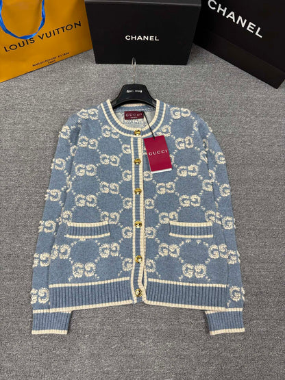 GU Sweater Jacket Monogram
