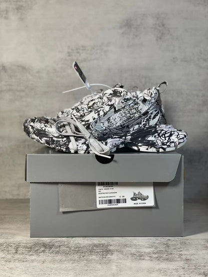 SNBAL Sneakers Trainers Graffiti 46