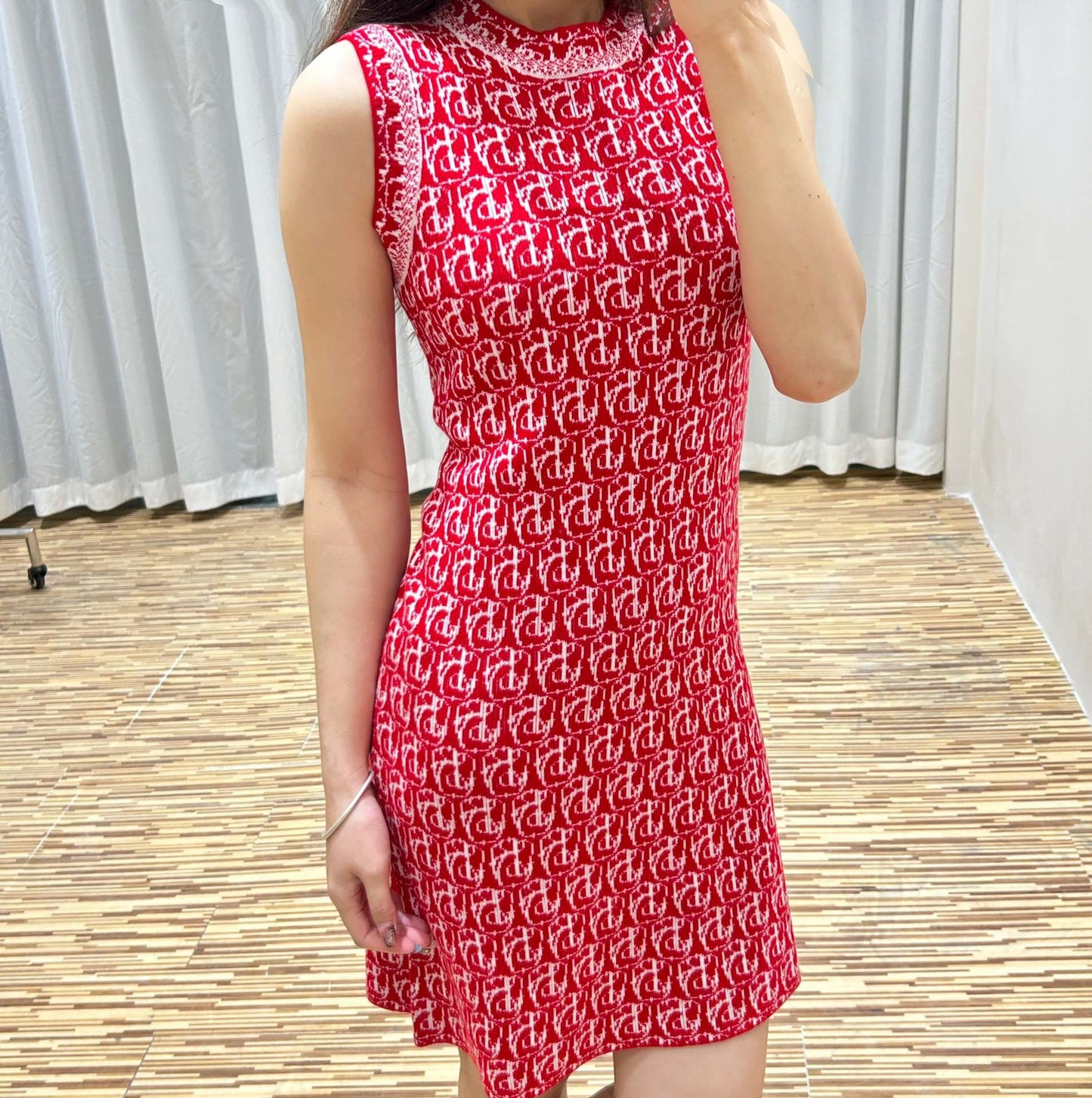 BURBBER Fitted  dress 2 Color's  limited