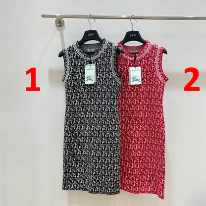 BURBBER Fitted  dress 2 Color's  limited