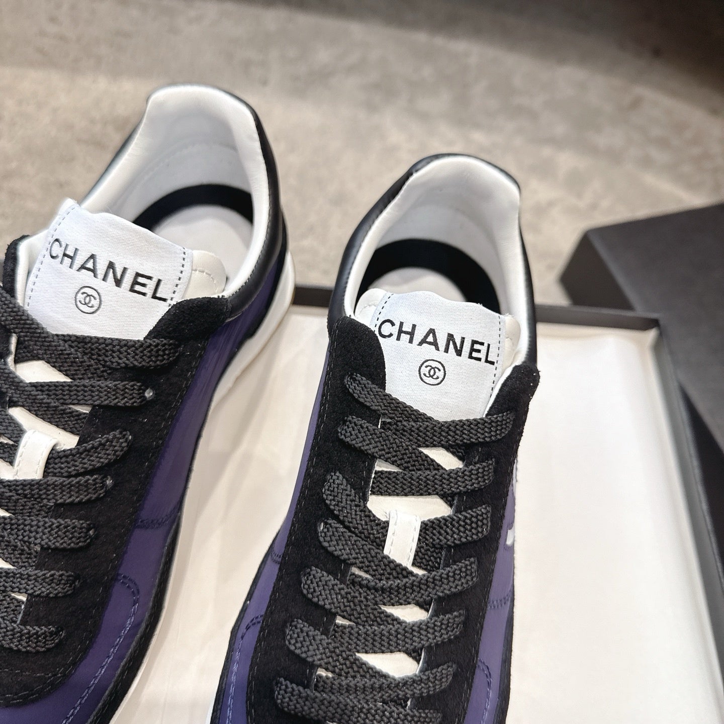 CHL Sneakers Woman 2 Color 's