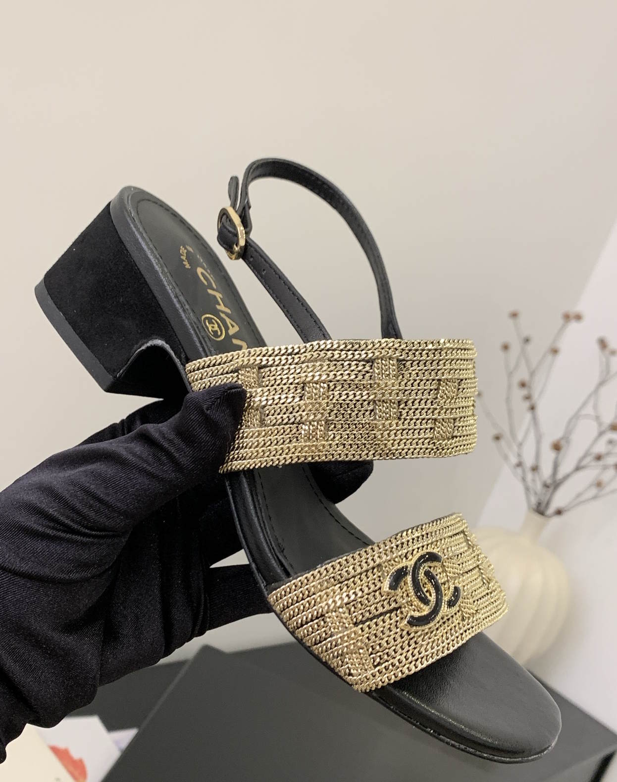 CHL Shoes  Woman Heels 2 Color's