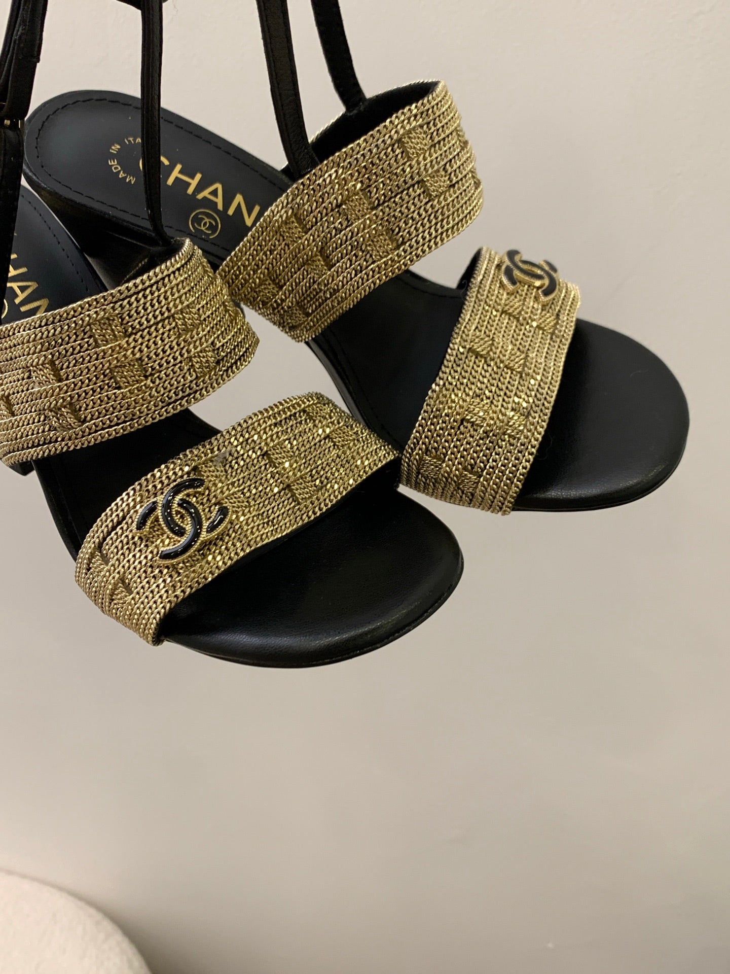 CHL Shoes  Woman Heels 2 Color's