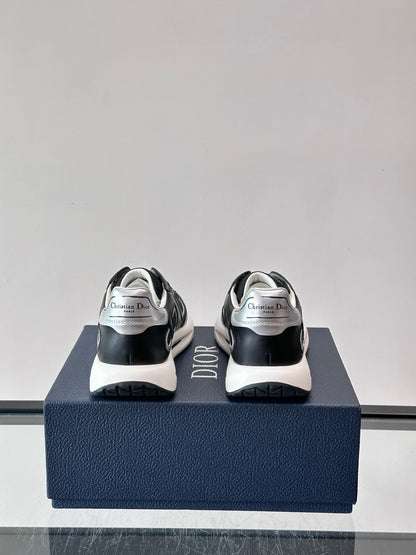 CHD runner  Sneakers 2 Color's