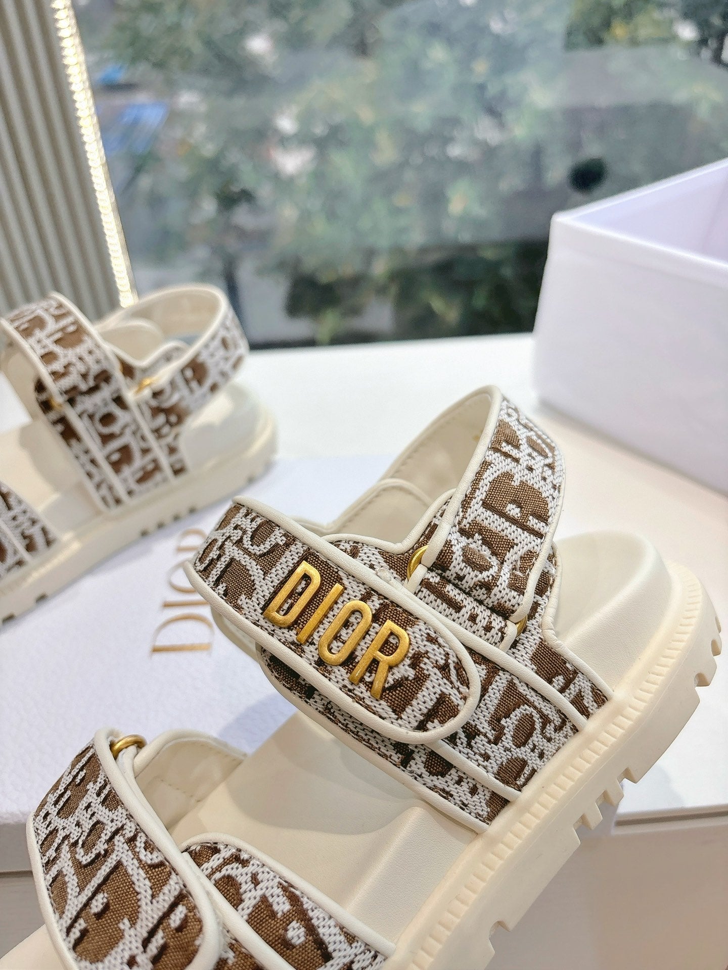 CHD  Sandals Woman
