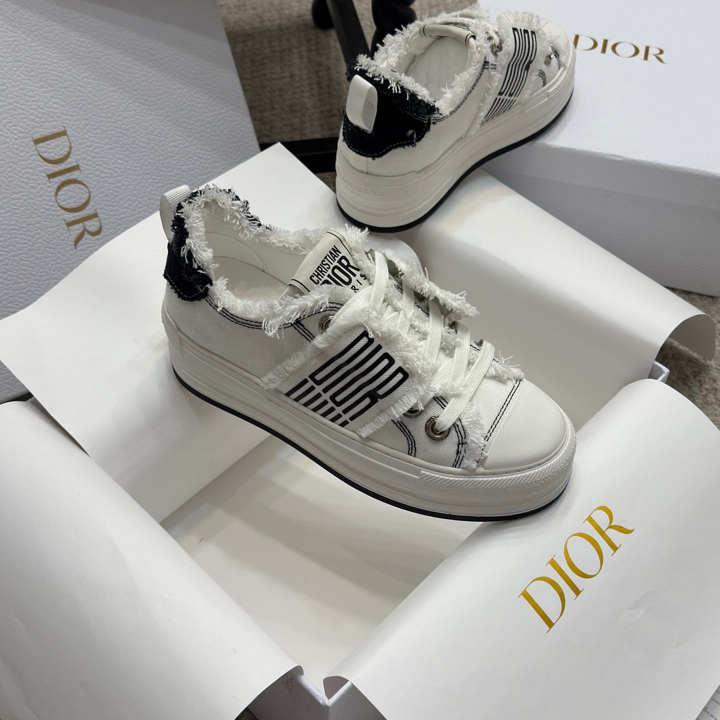 CHD Sneakers 3 Color's 42