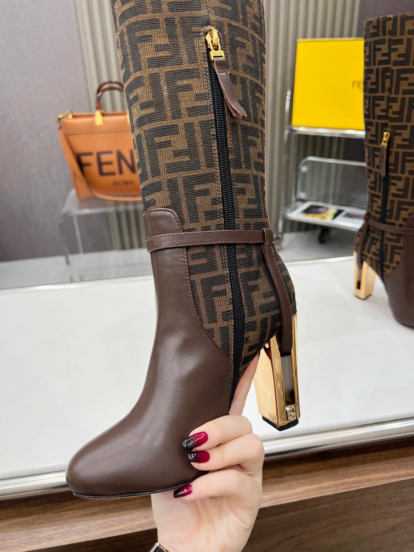 FEN Woman Boots High Heels 42