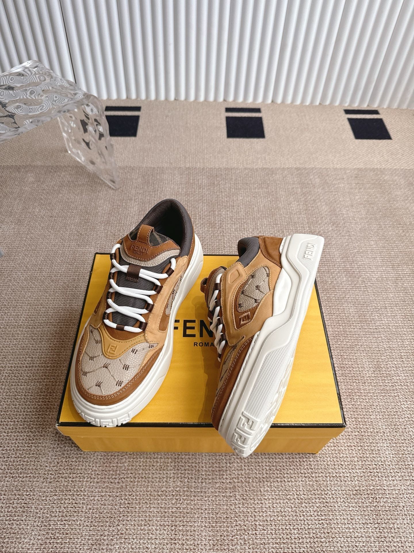 FEN Sneakers Trainers 2 Color 's