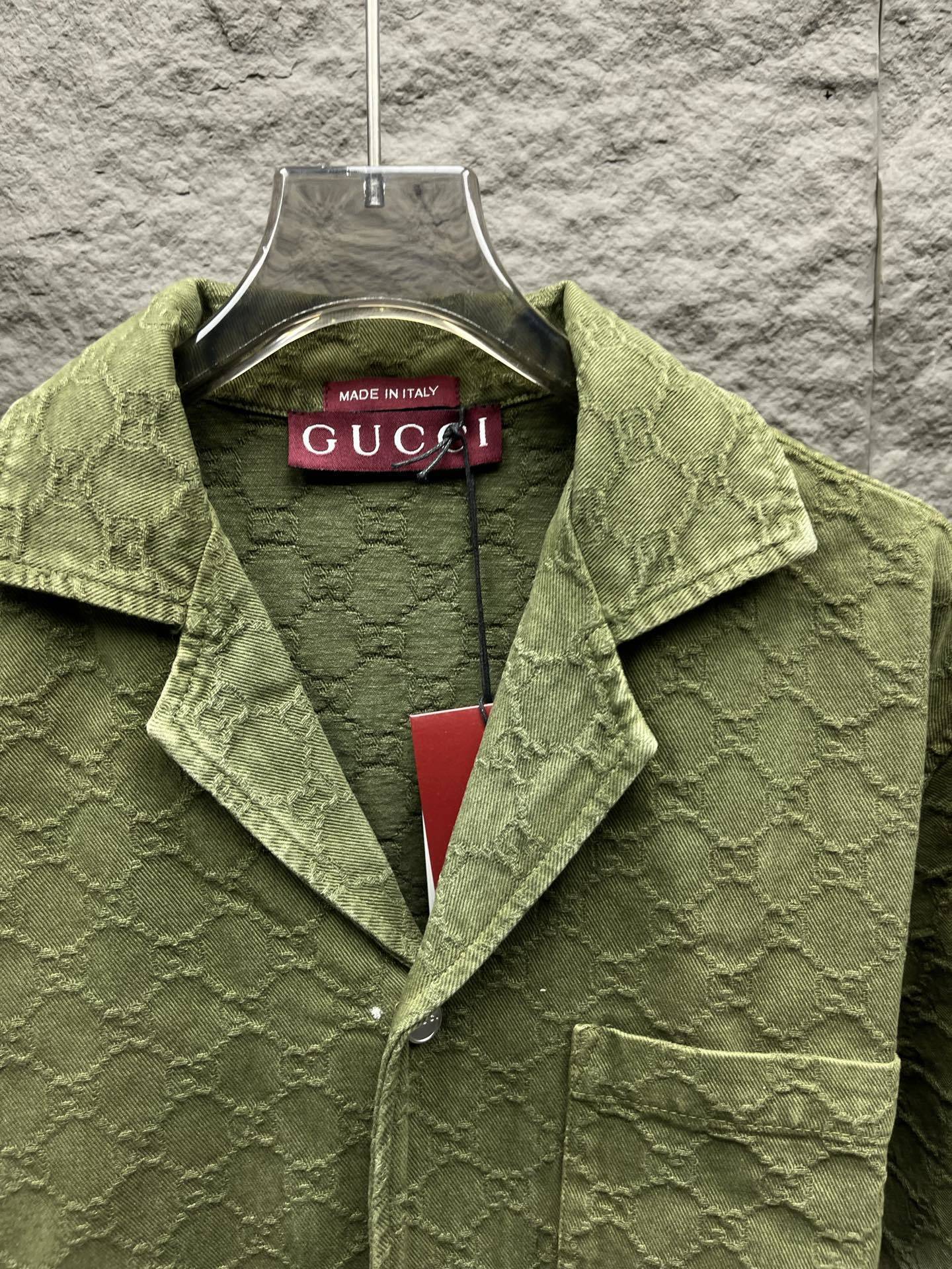 GU Sport Suits Summer 2 Color's