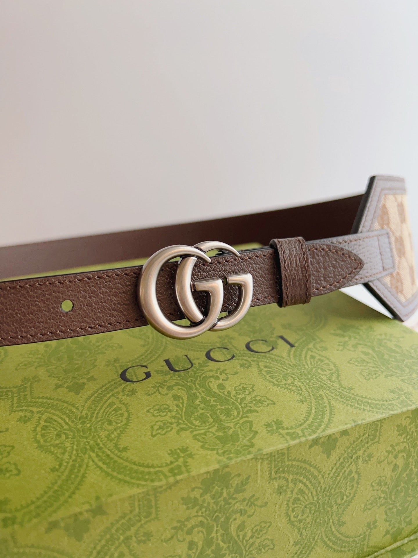 GU   Belt Waist