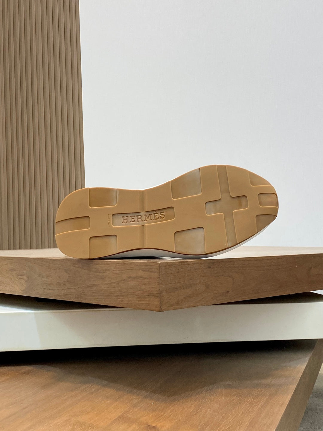 HRM Sneakers