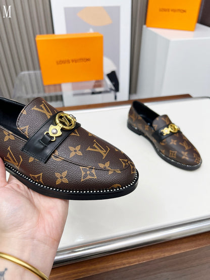 LU Shoes  Woman 2 Color's