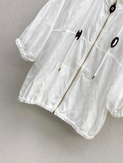 LU   Woman  jacket and pants set  2 Color's GQ