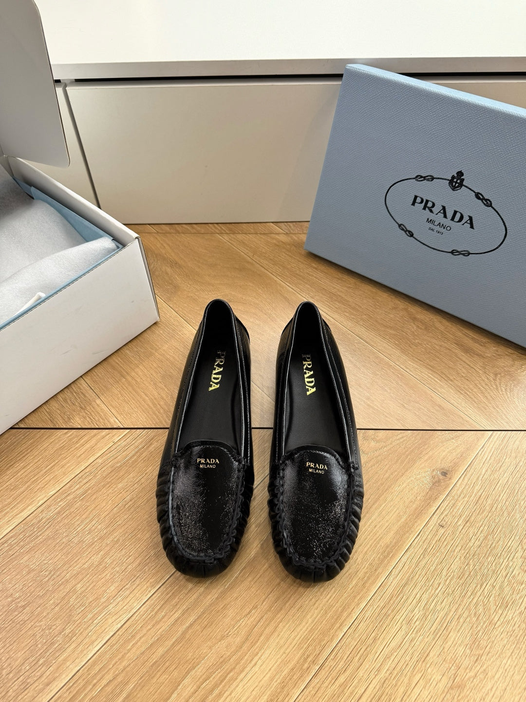 PRD Shoes  Woman 2 Color's