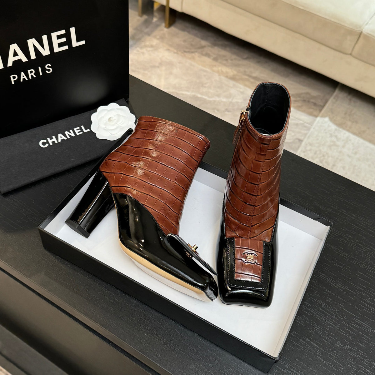 CHL Woman Boots 2 Color's