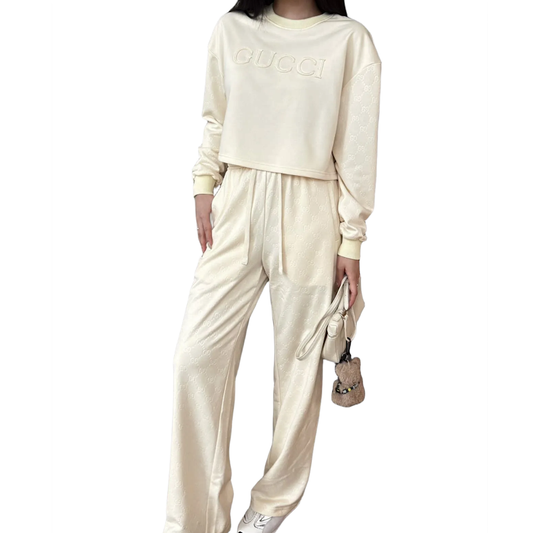 GU  Sport Suits  Woman