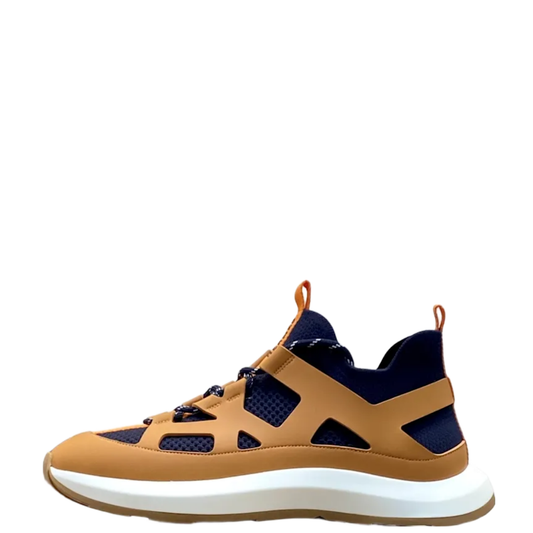 HRM Sneakers