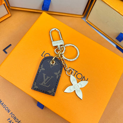 LU Key charm SALE-min order required