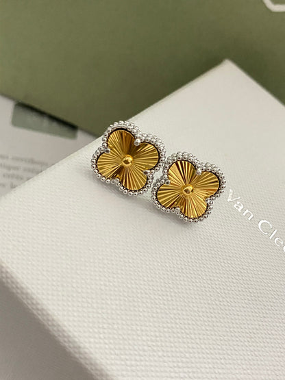 VAN C & A Earrings SALE-min order required