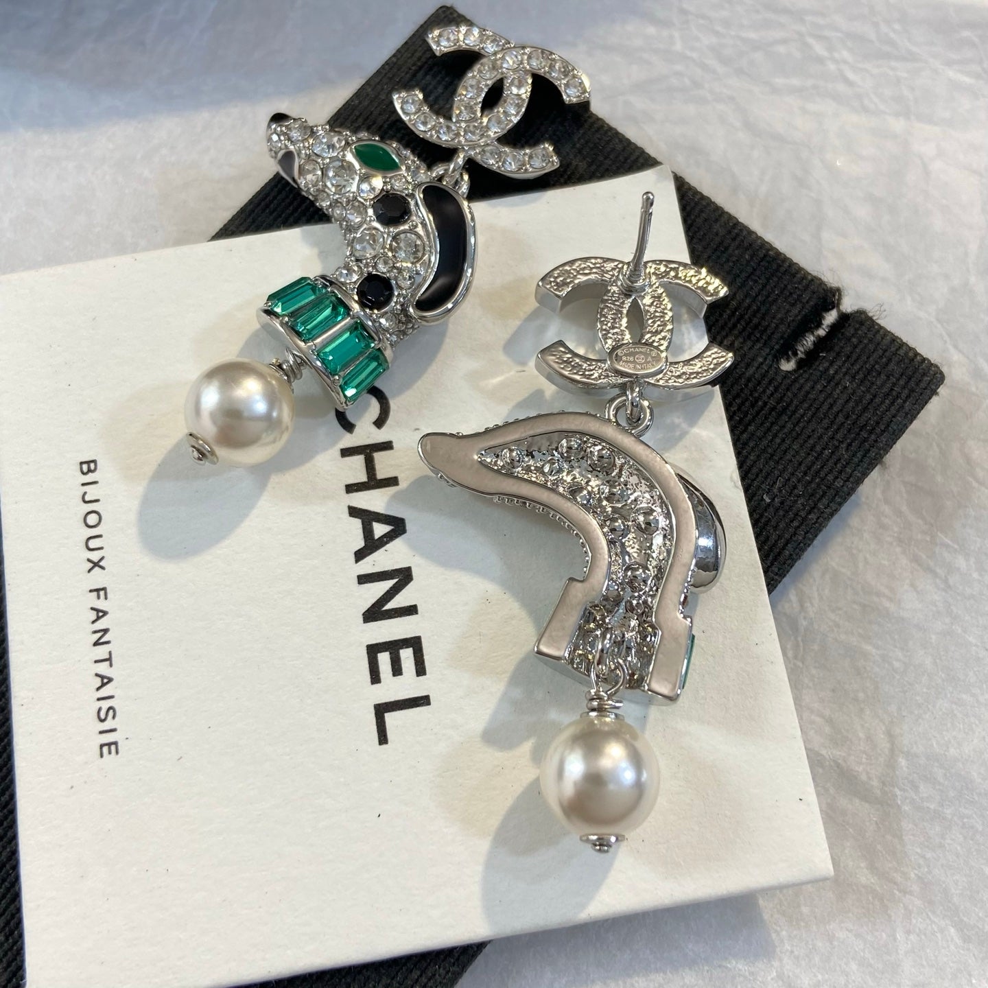 CHL Fashion Earrings