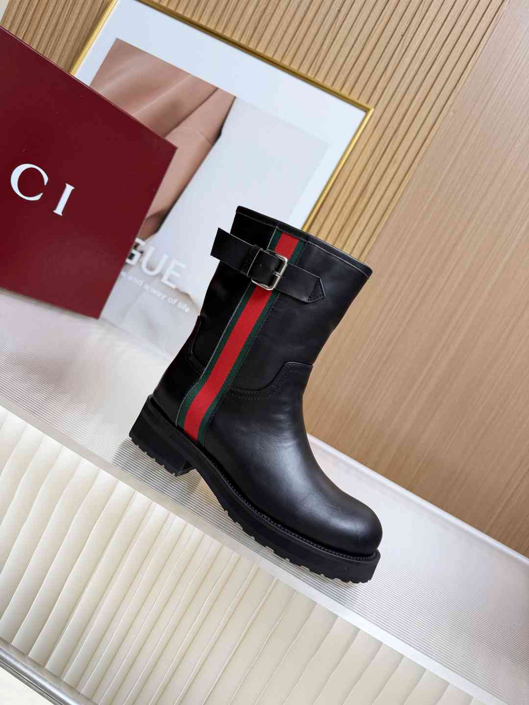 GU  Boots Woman Low 42