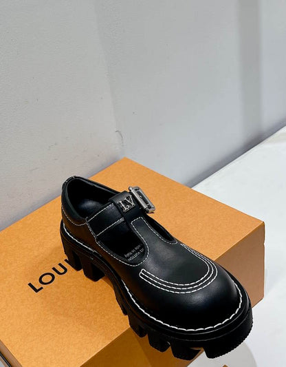 LU Shoes  Sandal
