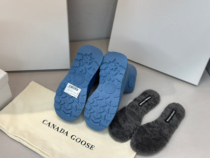 CANADA G resign Boots  2 Color's