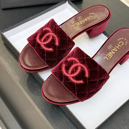 CHL  Slippers Sandals 2 Color's Woman