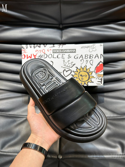 G D  Slippers   Man
