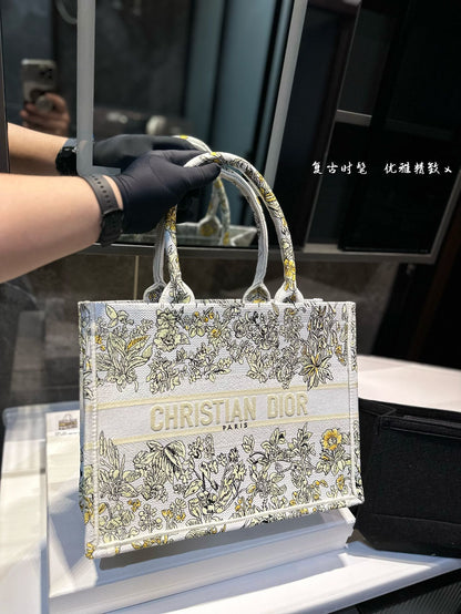 CHD  Tote Bag